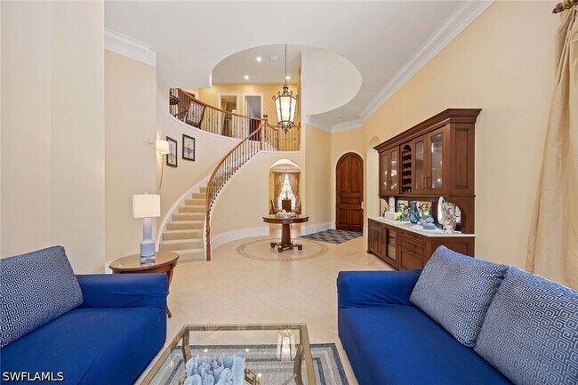 Building Photo - 4661 Via Ravenna