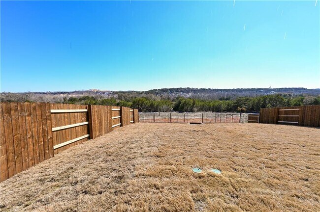 Building Photo - 645 Peace Way
