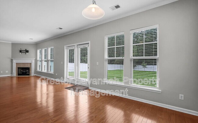Building Photo - 149 Tahoe Dr