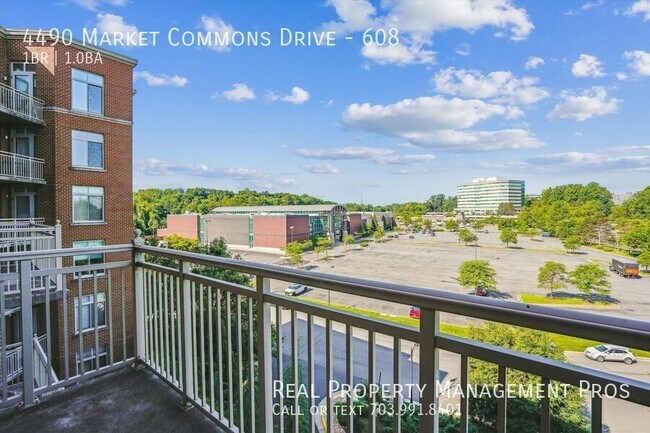 Building Photo - 4490 Market Commons Dr
