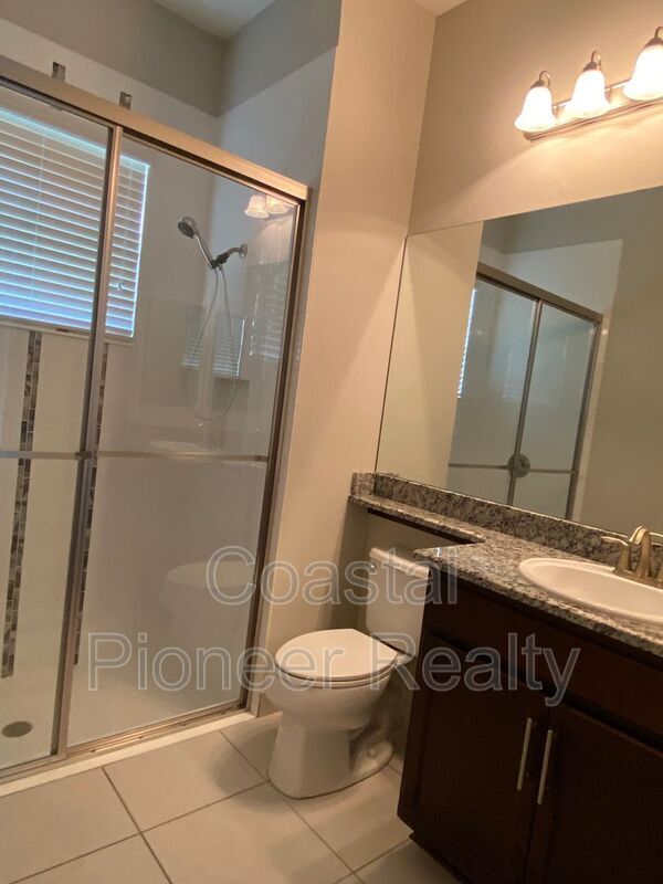 Building Photo - 31134 Spruceberry Ct