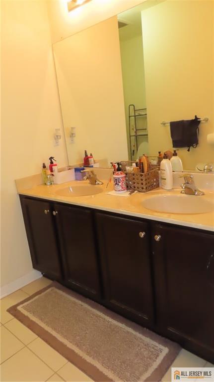 Building Photo - 423 Micali Way