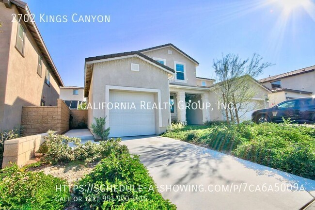 Building Photo - 2702 Kings Cyn Dr