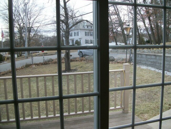 Building Photo - 125 Gorham St