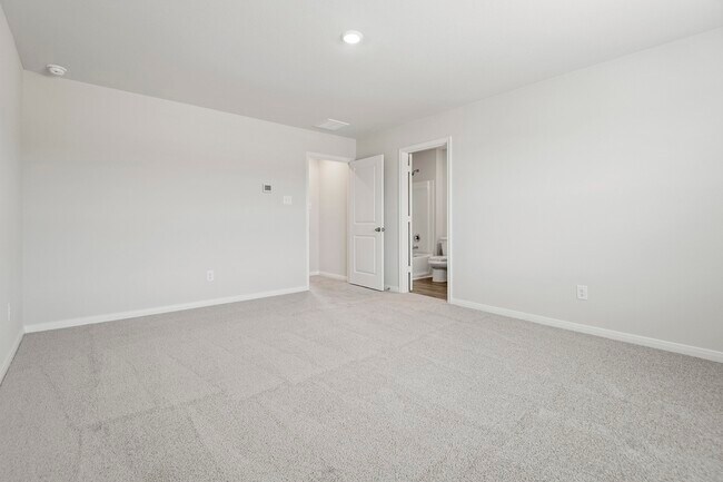 Building Photo - 5750 Wild Iris Dr