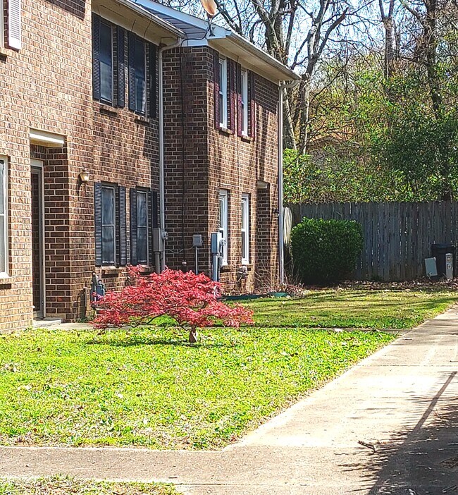 Building Photo - 11531 Jade Ln SE