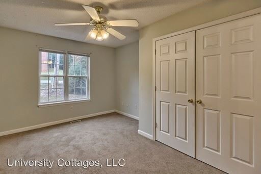 Building Photo - 818 College Ave