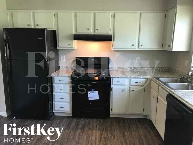 Building Photo - 11198 Shannon Cir