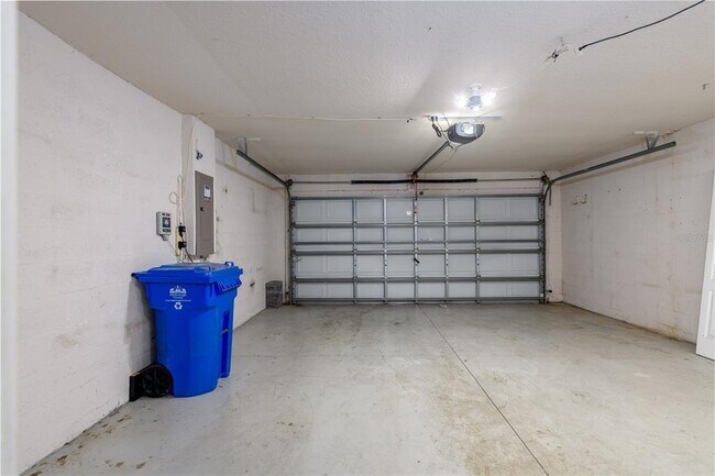 Building Photo - 11556 Misty Isle Ln