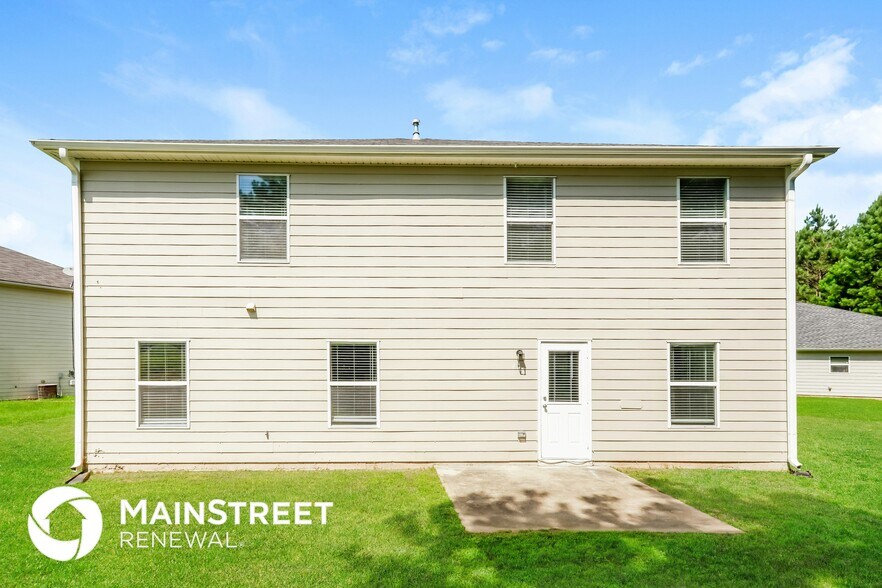 Building Photo - 465 Pinevale Ct