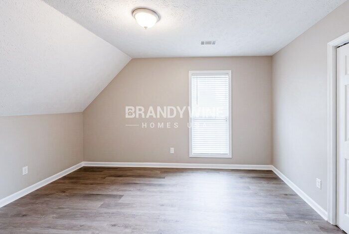 Building Photo - 10473 Starling Trail
