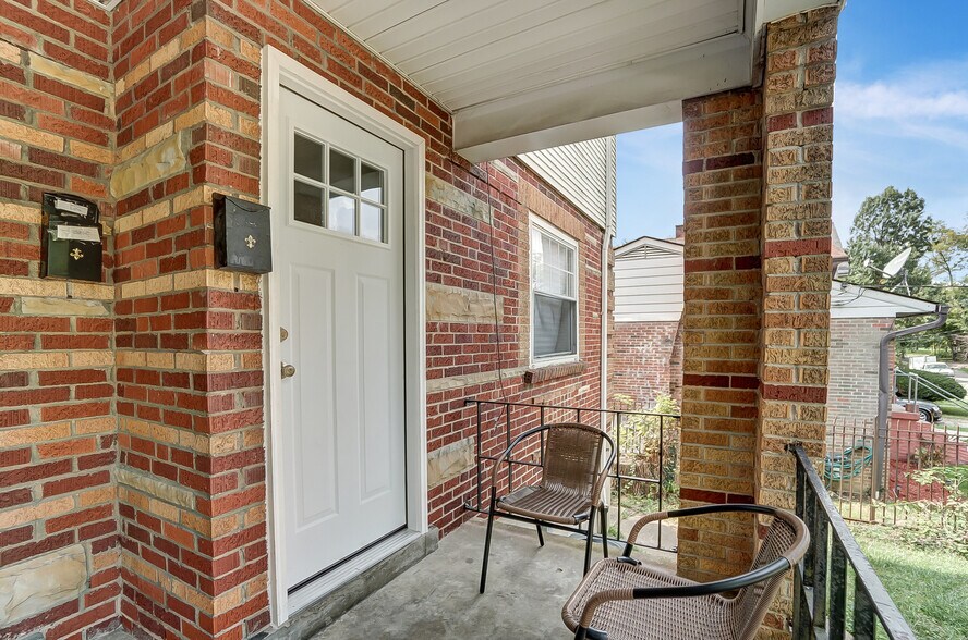 Building Photo - 531 Norway Ave