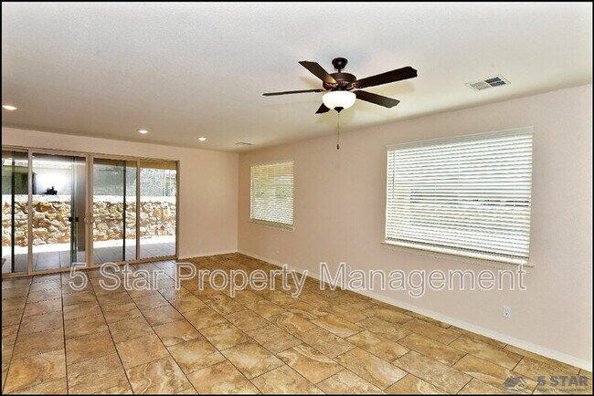 Building Photo - 2840 Tierra De Moyo Pl