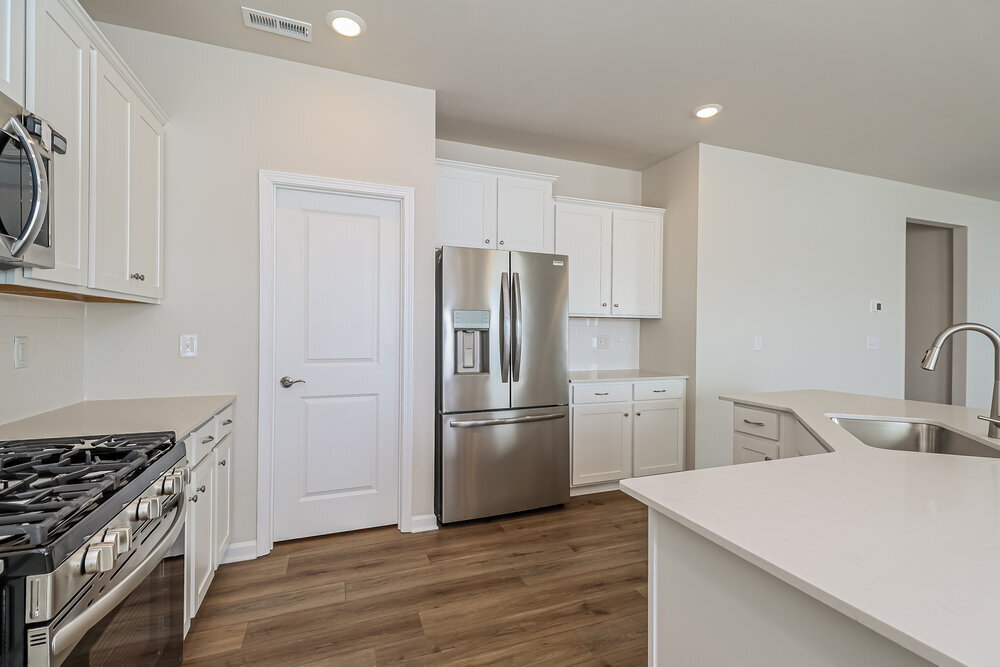 Building Photo - 1613 Swallow Tail Dr