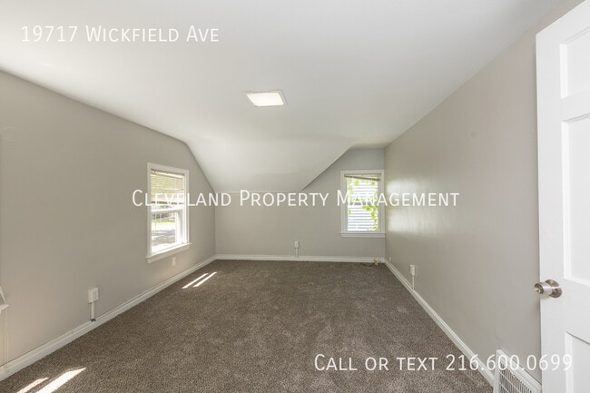 Building Photo - 19717 Wickfield Ave