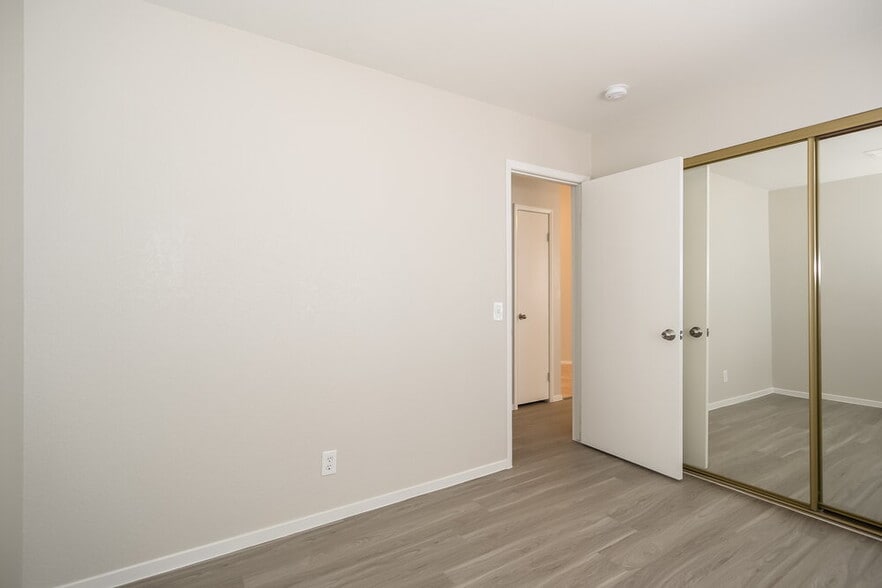 Building Photo - 3207 W Verde Way