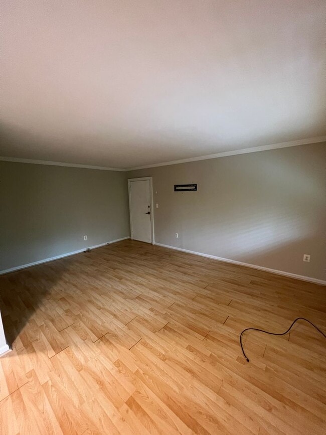 Building Photo - Beautiful 1bd 1 bath Condo