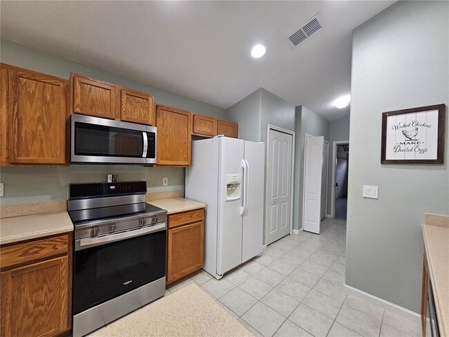 Building Photo - 15230 Markham Dr