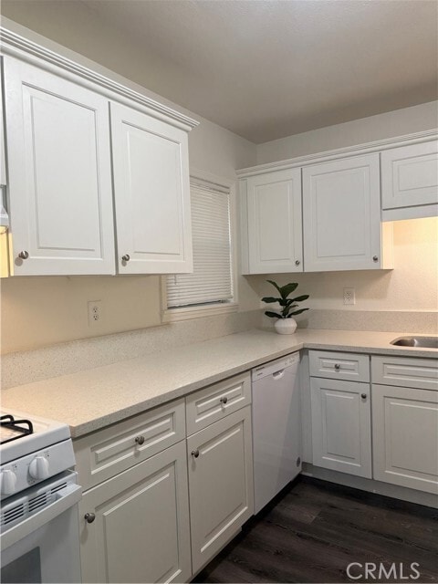 Building Photo - 11286 San Mateo Dr