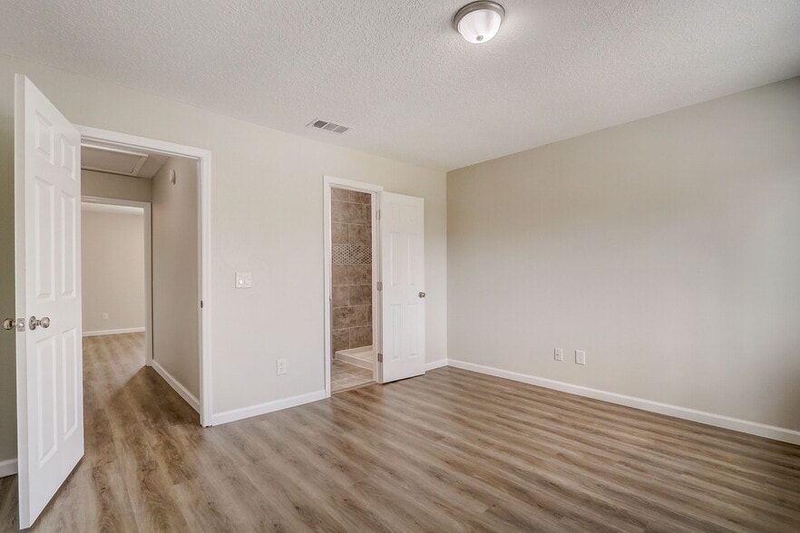 Building Photo - 12008 Pepperdine Pl