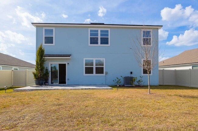 Building Photo - 951 Orellana Rd