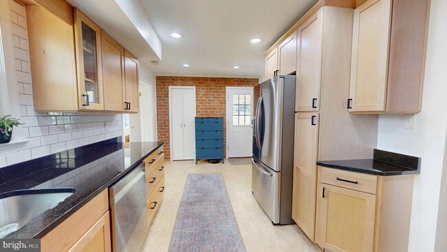 Building Photo - 6705 Little Ann Ct