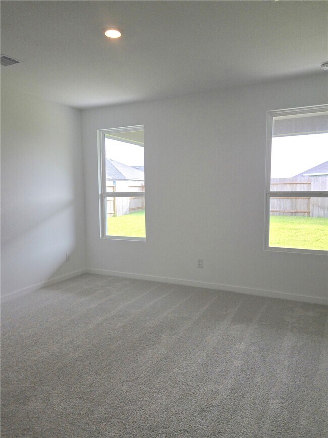 Building Photo - 6511 Silver Emperor Ln
