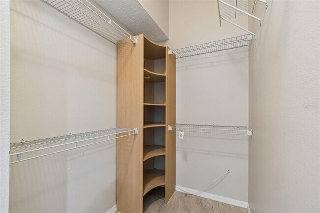 Building Photo - 7904 Floradora Dr