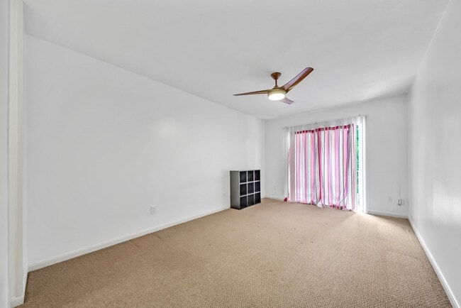 Building Photo - 10732 Briar Forest Dr