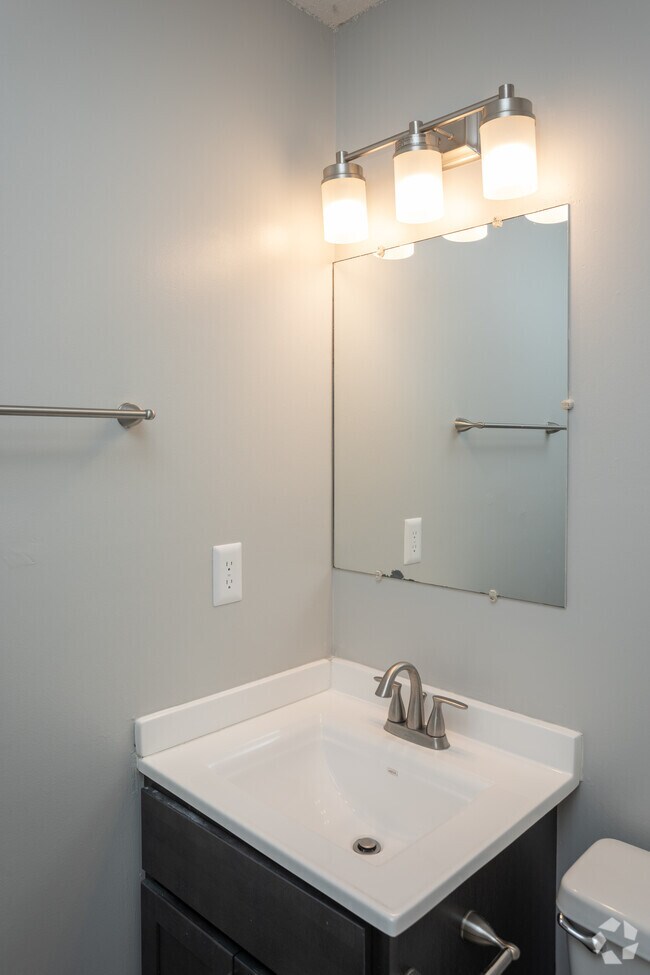 The Bluffs Apartment Homes 100 Vanderbilt Ln Spartanburg SC 29301