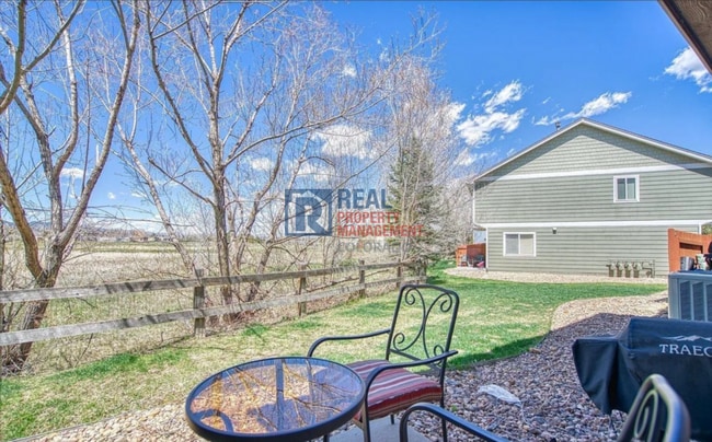 Building Photo - 6827 Autumn Ridge Dr