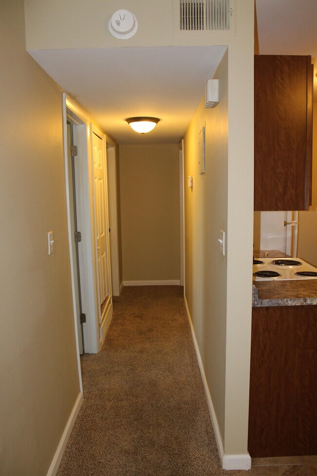 Building Photo - 23200 Huron River Dr