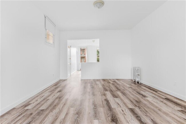 Building Photo - 32 Arion Pl