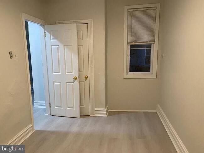 Building Photo - 1919 N Patton St