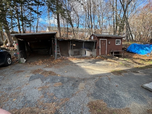 Building Photo - 90 Chapman St