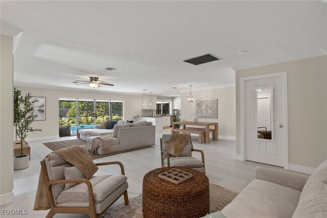 Building Photo - 3906 SE 20th Pl