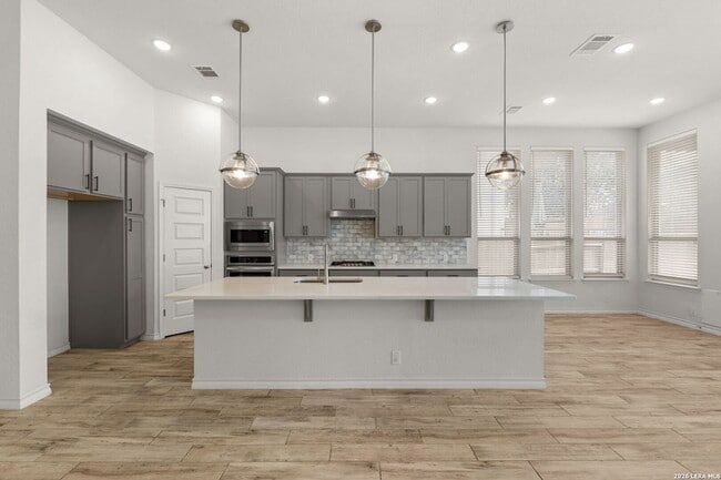 Building Photo - 1732 Doubleday Ln