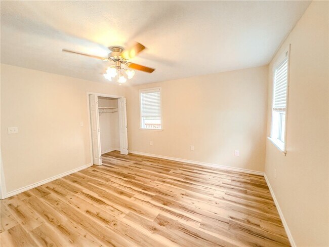 Building Photo - 476 Co Rd 118