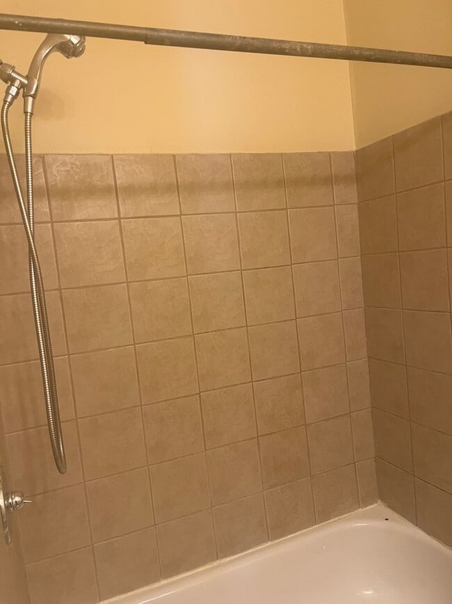 Building Photo - 2359 Druid Hill Ave