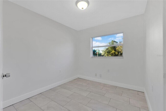 Building Photo - 14410 Sussex Dr