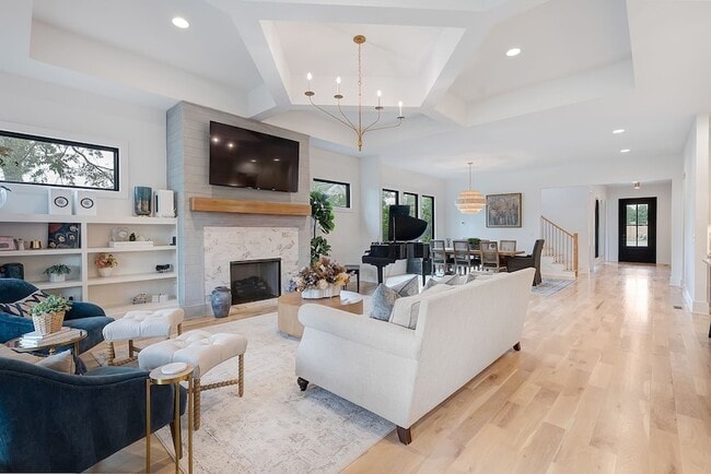 Building Photo - 3733 Estes Rd