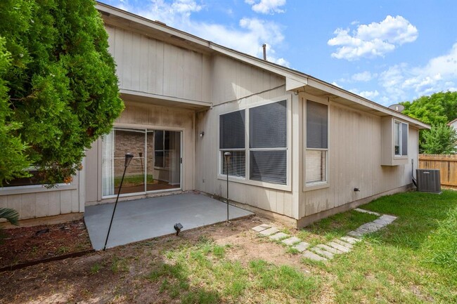 Building Photo - 805 Black Locust Drive West