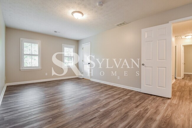 Building Photo - 4329 Revere Cir