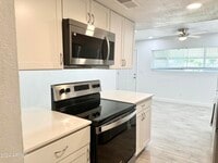 Building Photo - 16821 N 26th St