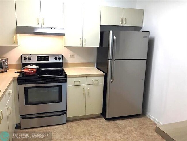 Primary Photo - 3650 N 56th Ave