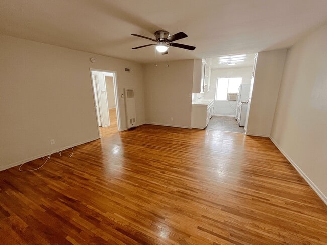 Interior Photo - 652 Veteran Ave