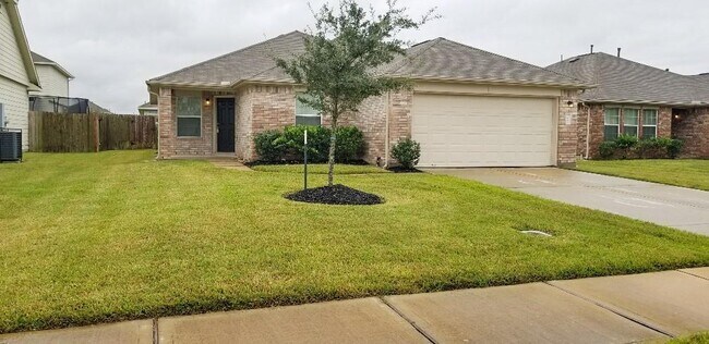 Primary Photo - 2607 Verano Dr