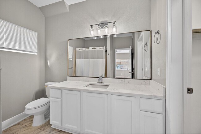 Building Photo - Charming 2BR Condo in Arvada