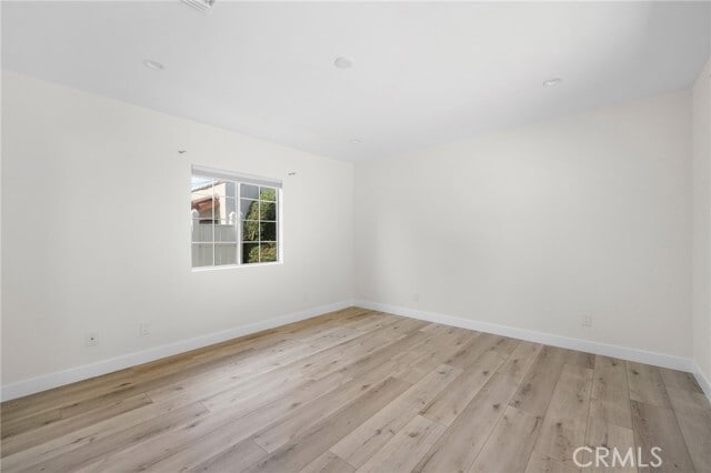 Building Photo - 905 Graynold Ave