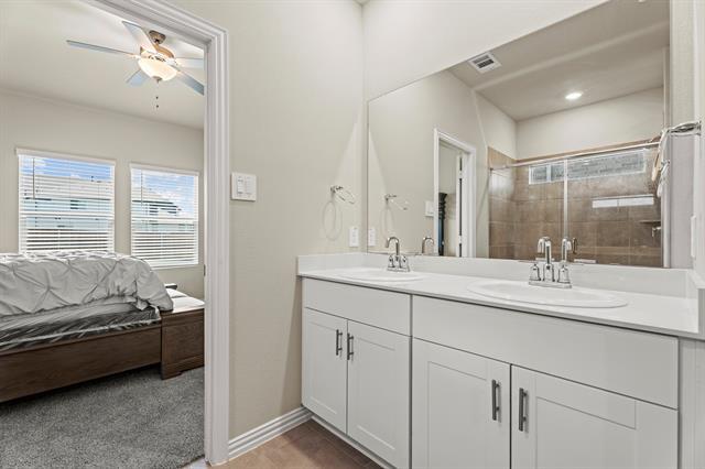 Building Photo - 2275 Clf Spgs Dr